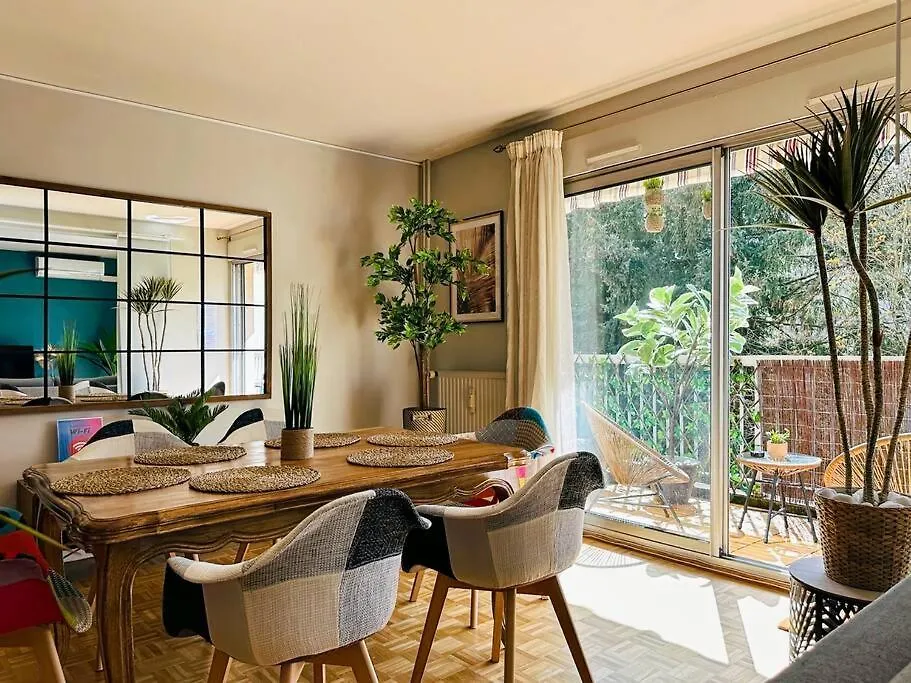Apartment Loasis-T4 Confortable Proche Gare & Centre-Ville Villefranche-sur-Saone